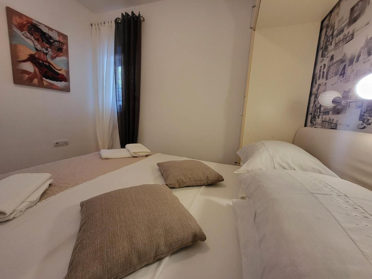 Apartment Rachel Petrovac Екстер'єр фото