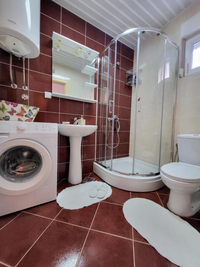 Apartment Rachel Petrovac Екстер'єр фото