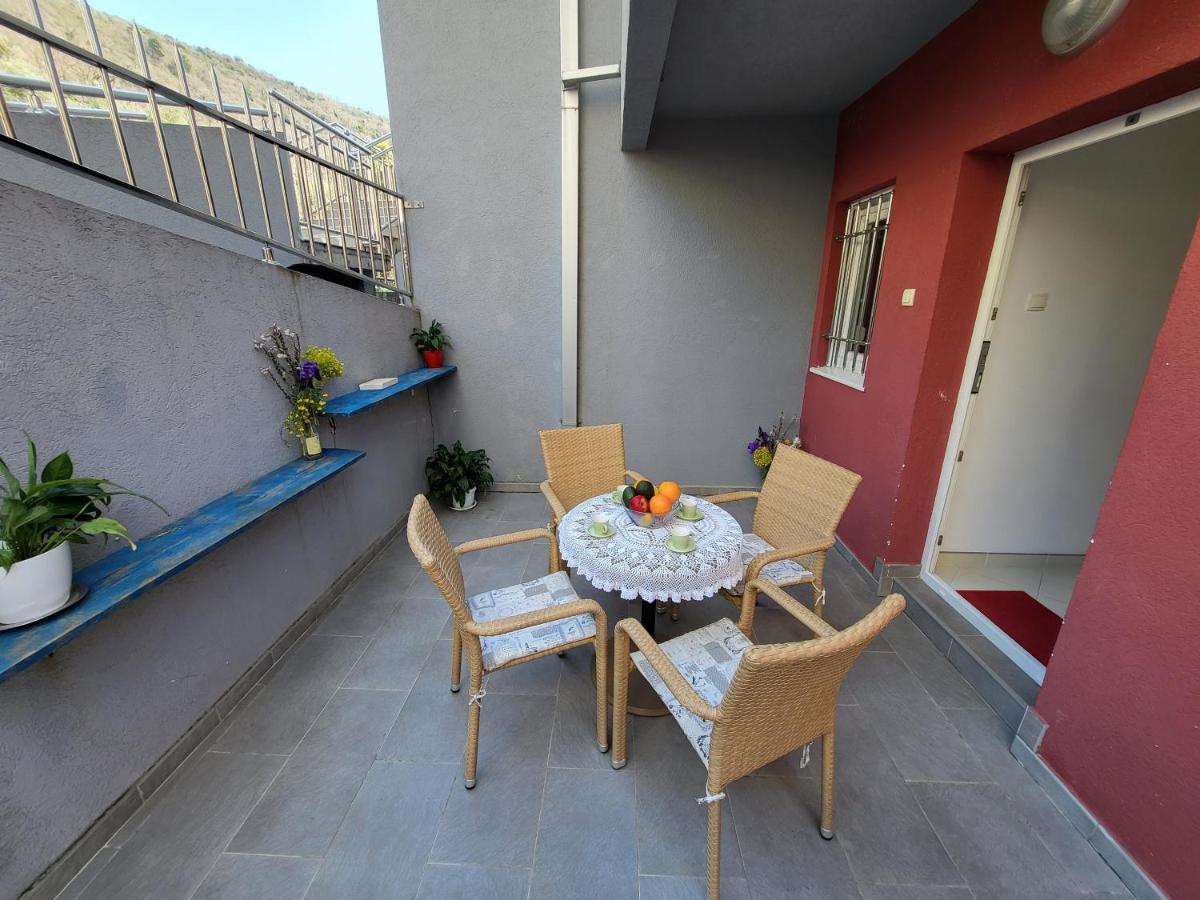 Apartment Rachel Petrovac Екстер'єр фото
