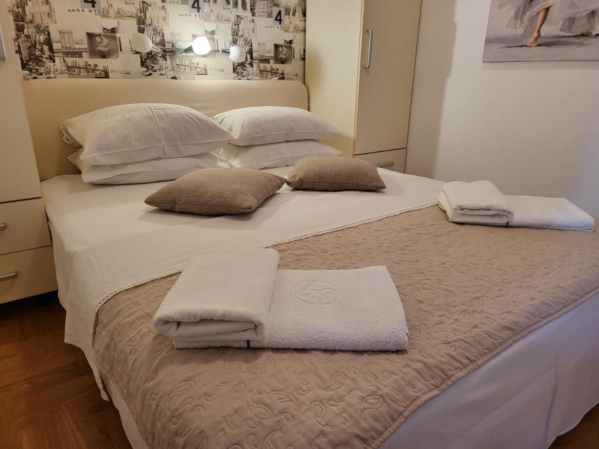 Apartment Rachel Petrovac Екстер'єр фото
