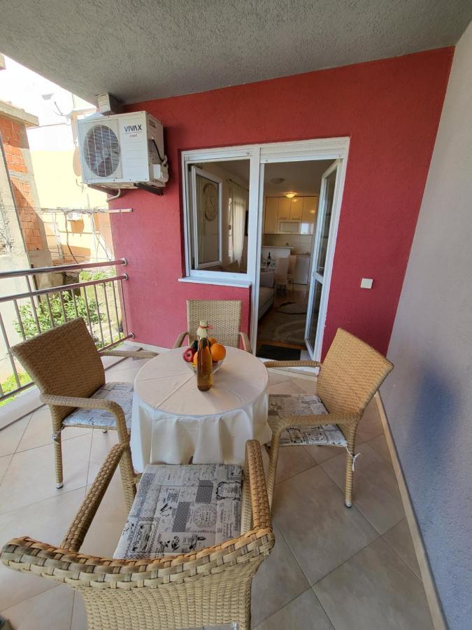 Apartment Rachel Petrovac Екстер'єр фото