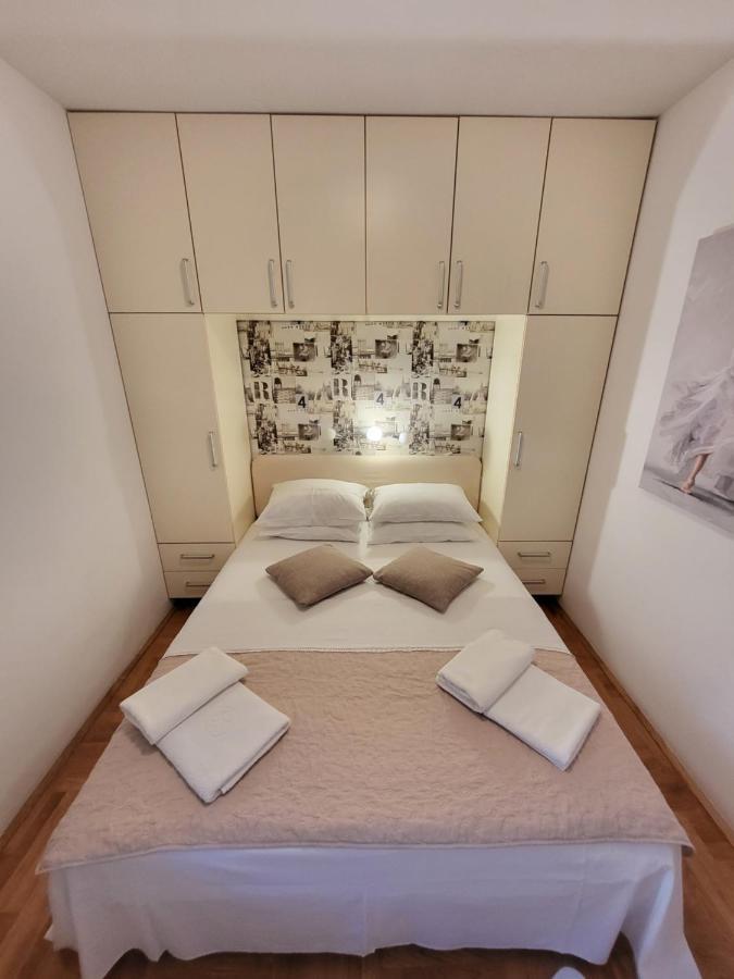 Apartment Rachel Petrovac Екстер'єр фото